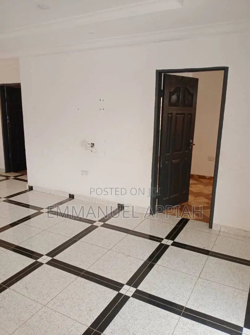 1bdrm Room & Parlour in 100, Ablekuma for rent