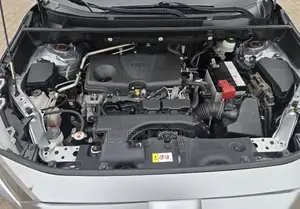 Toyota RAV4 LE AWD 2020