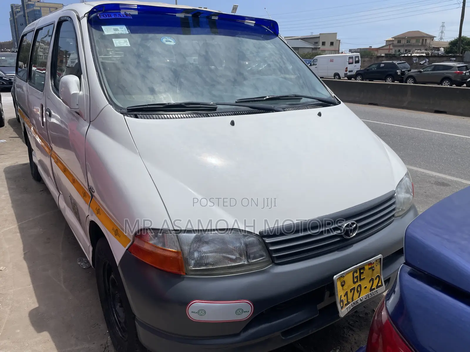 Toyota HiAce 2008 White