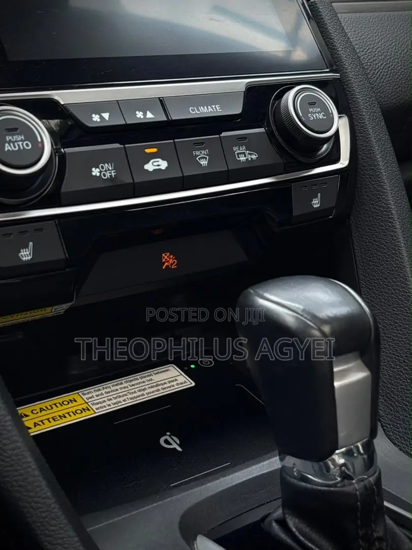 Honda Civic Touring Coupe 2020 Red