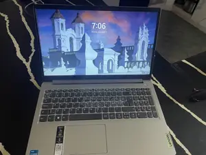 Laptop Lenovo IdeaPad 1 8GB Intel Core i5 HDD 512GB
