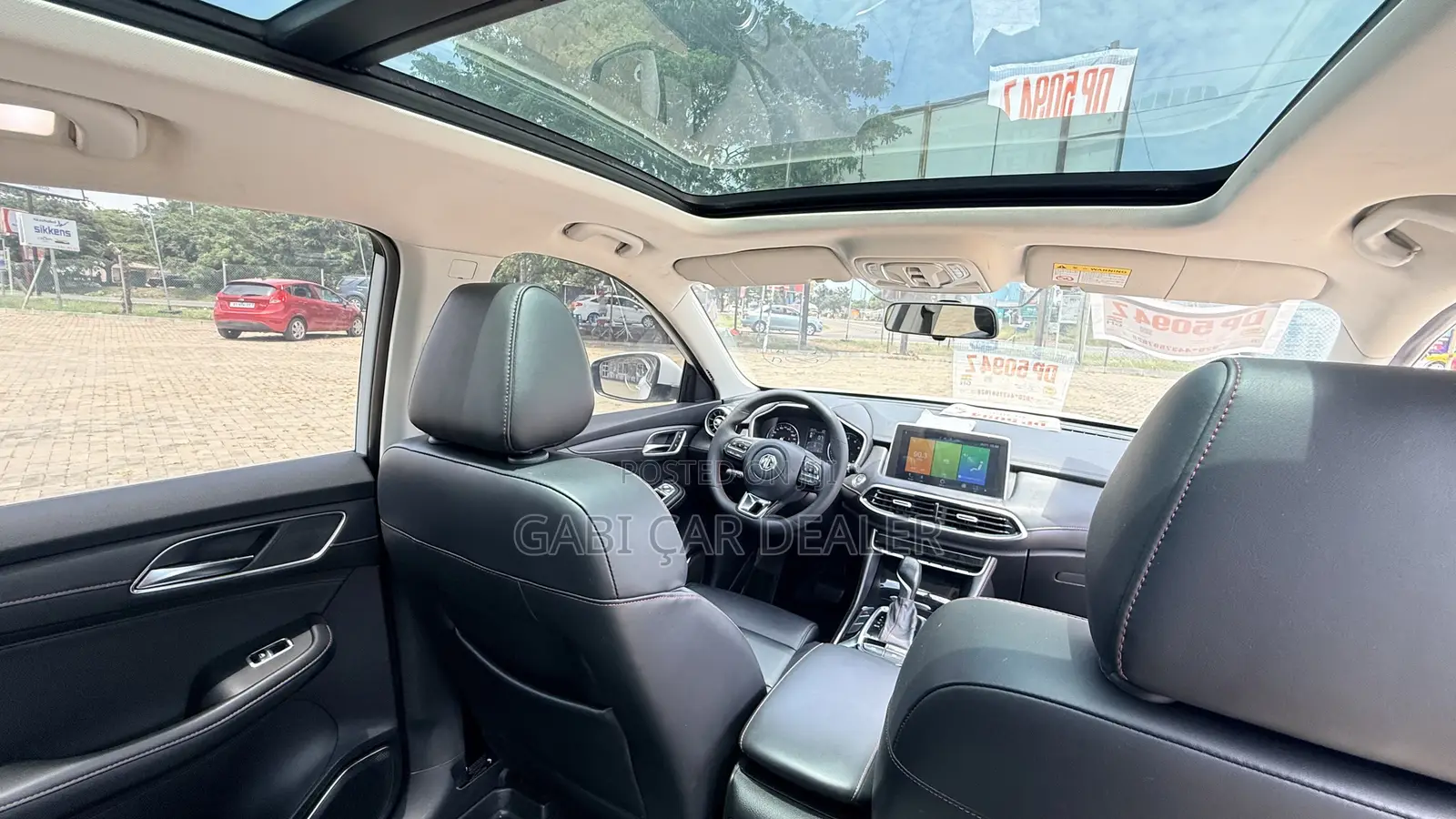 MG HS 20T DCT Deluxe 2019 White