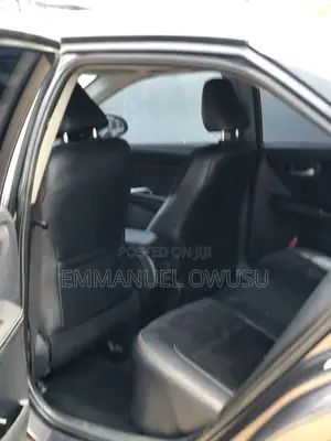 Toyota Camry 2016 Gray