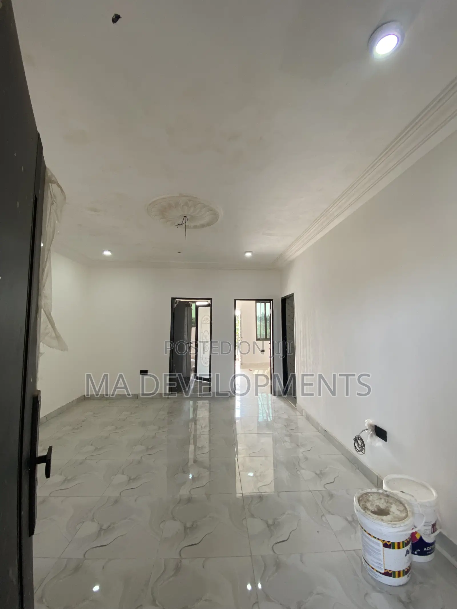 1bdrm Apartment in Madev Realty, Israel Park for rent