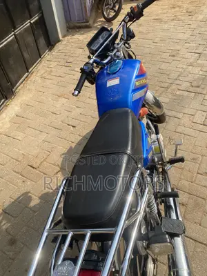 Royal RY125 2026 Blue
