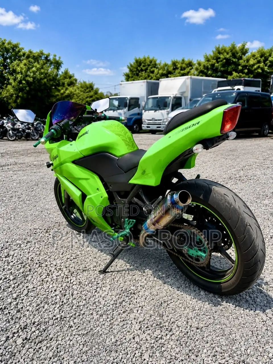 Kawasaki Ninja 300 2018 Green