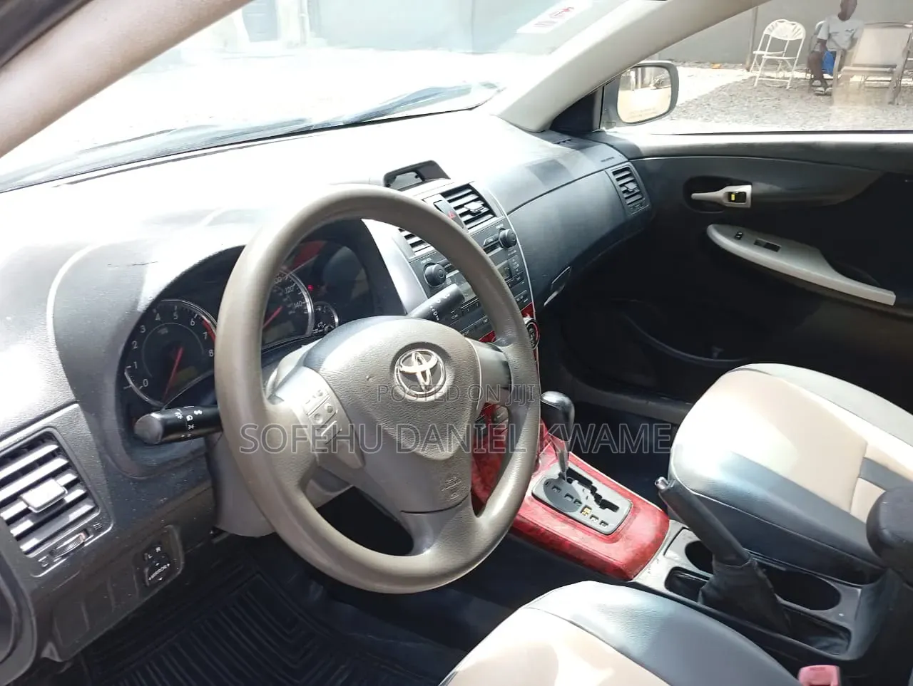 Toyota Corolla 2012 White
