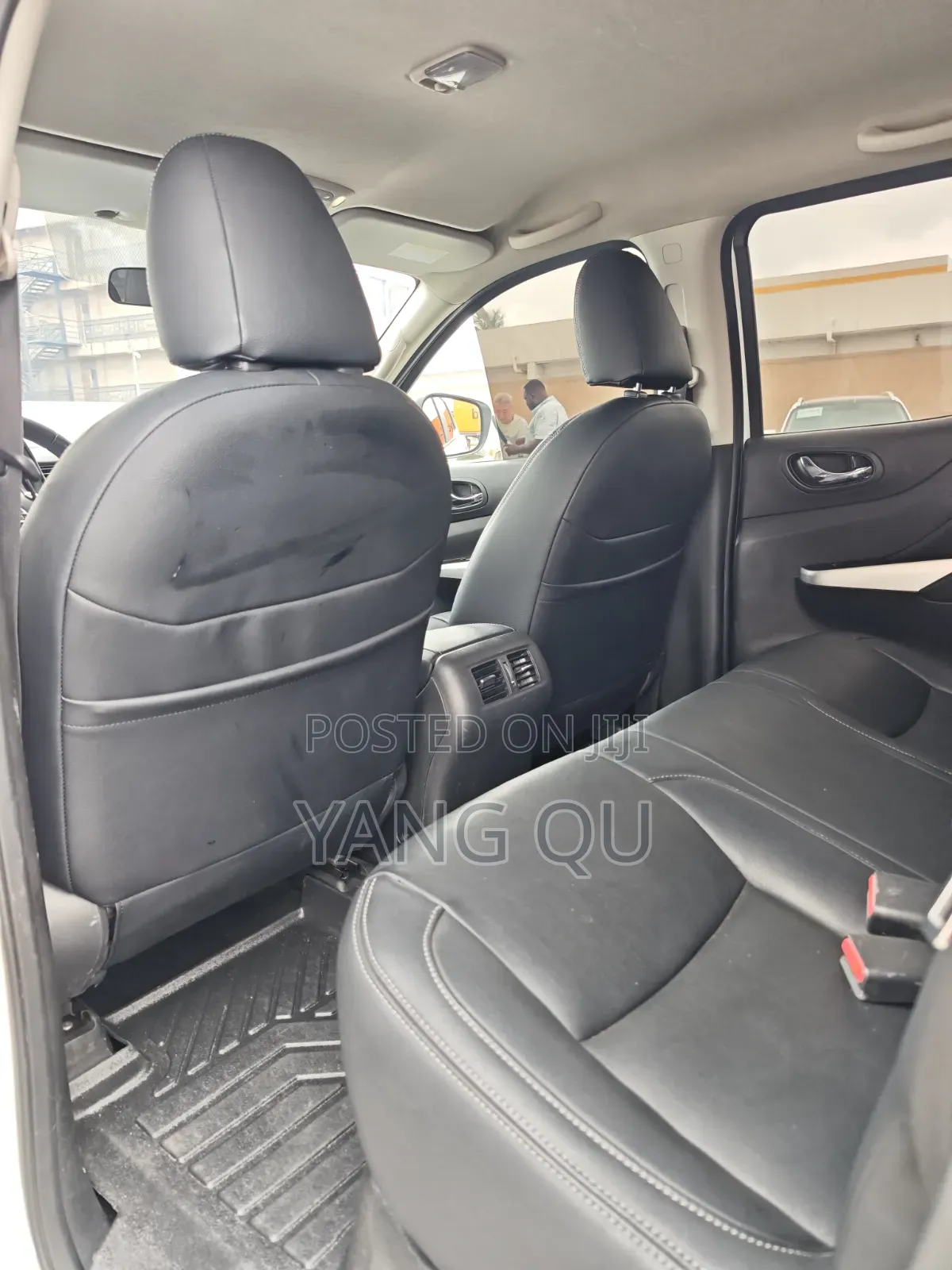 Nissan Navara 2019 White