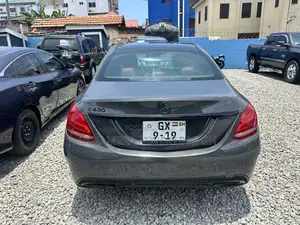 Mercedes-Benz C400 2017 Matt Black