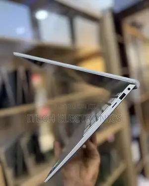 Laptop Dell Inspiron 15 5502 16GB Intel Core i5 SSD 512GB