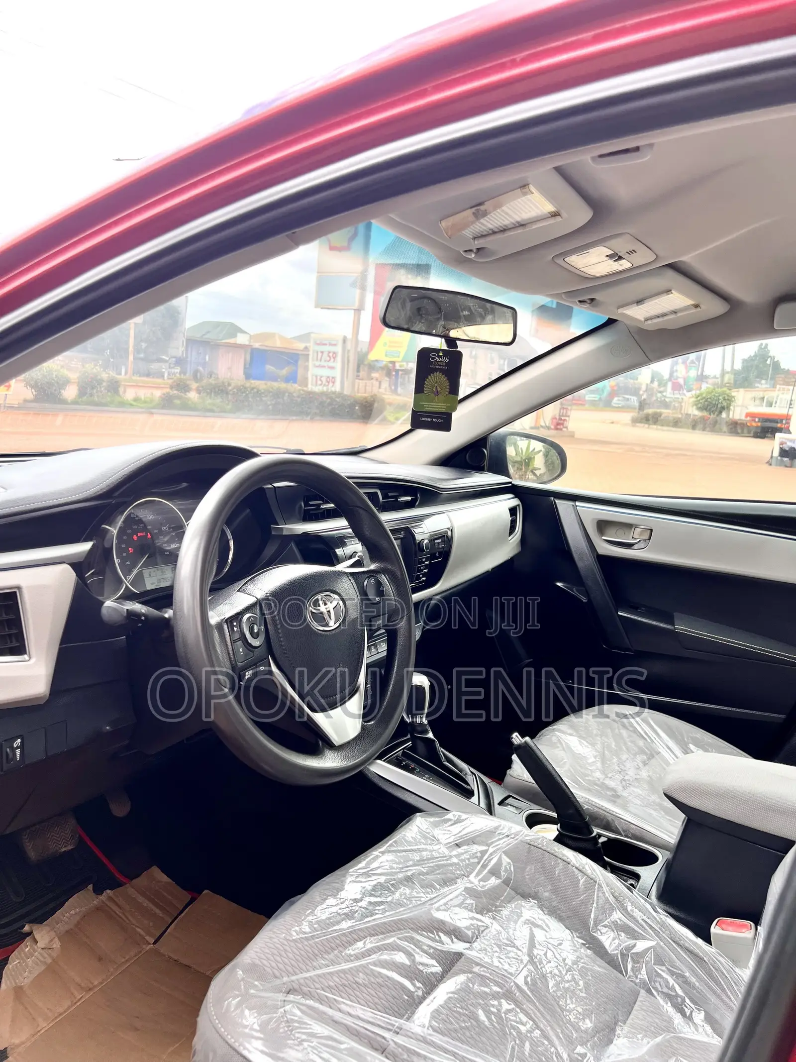 Toyota Corolla L 4dr Sedan (1.8L 4cyl 6M) 2015 Red