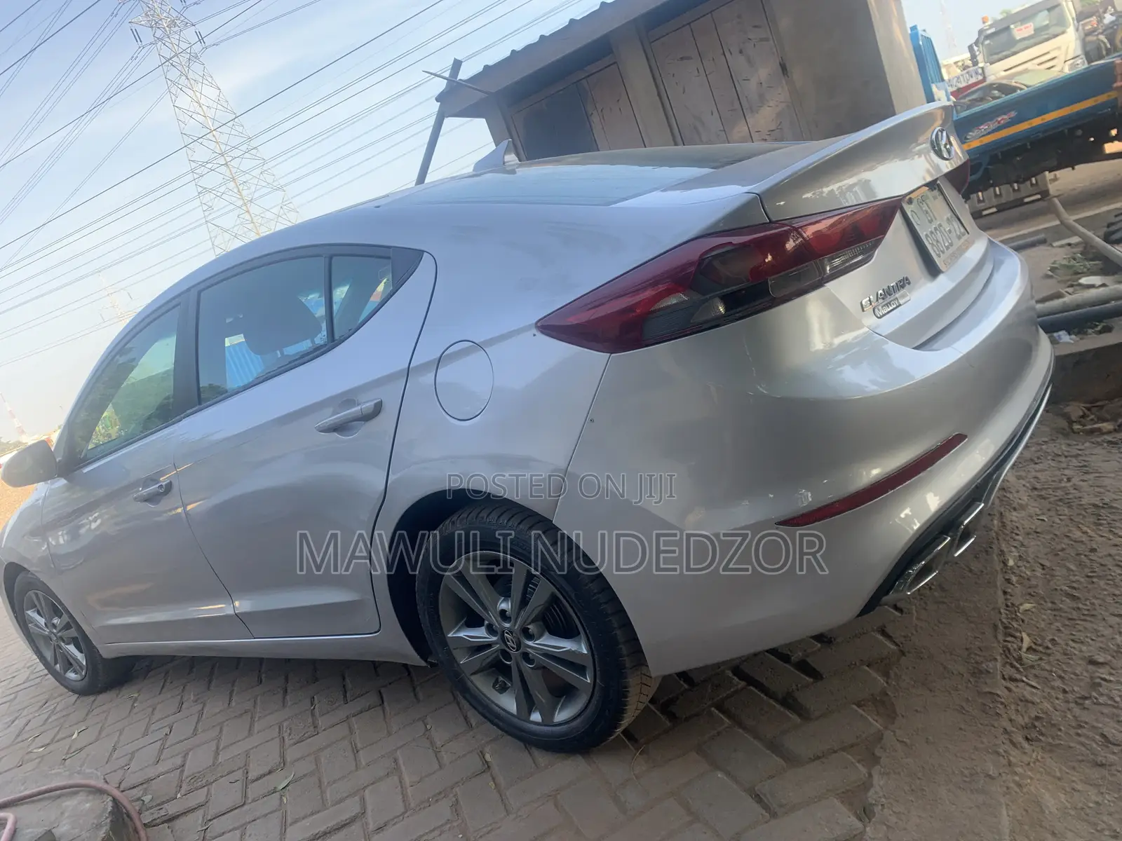 Hyundai Elantra 2017 Silver