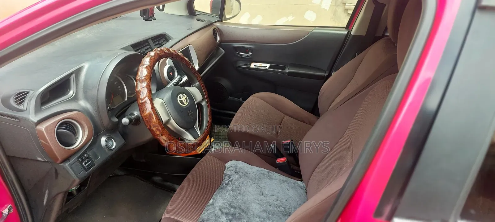 Toyota Vitz 2012 Pink