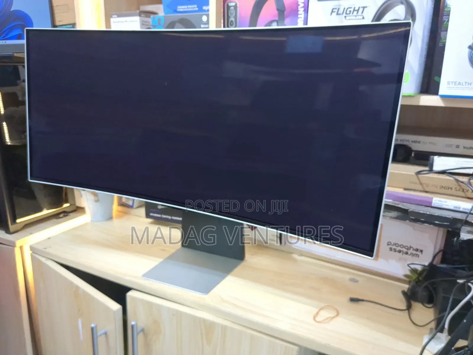 Samsung 34-Inch Curved