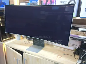 Samsung 34-Inch Curved