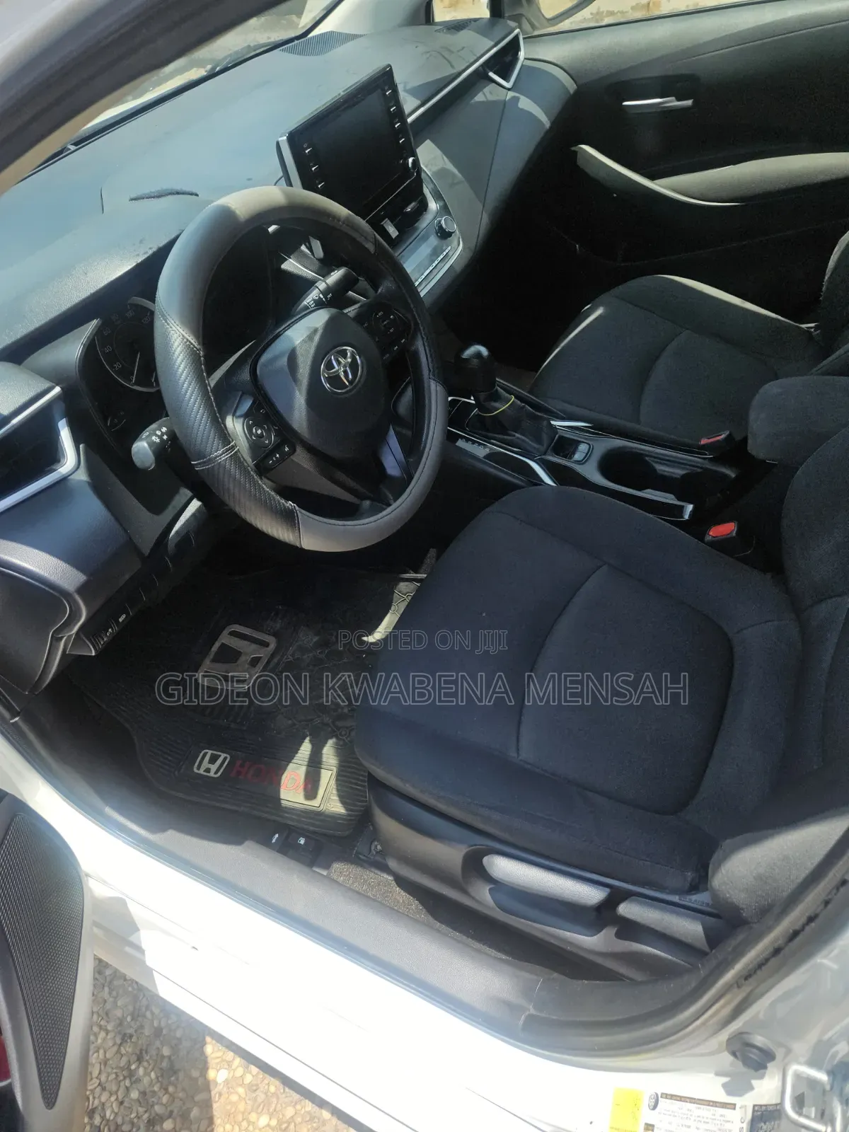 Toyota Corolla SE 2020 White