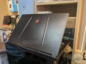 Laptop MSI GE75 Raider 11UH 16GB Intel Core i7 SSD 512GB