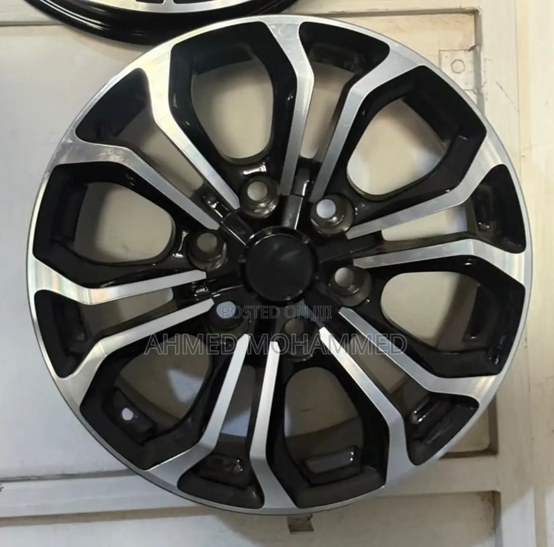 Toyota Hilux / Tacoma /Fortuner /Prado Rim 17