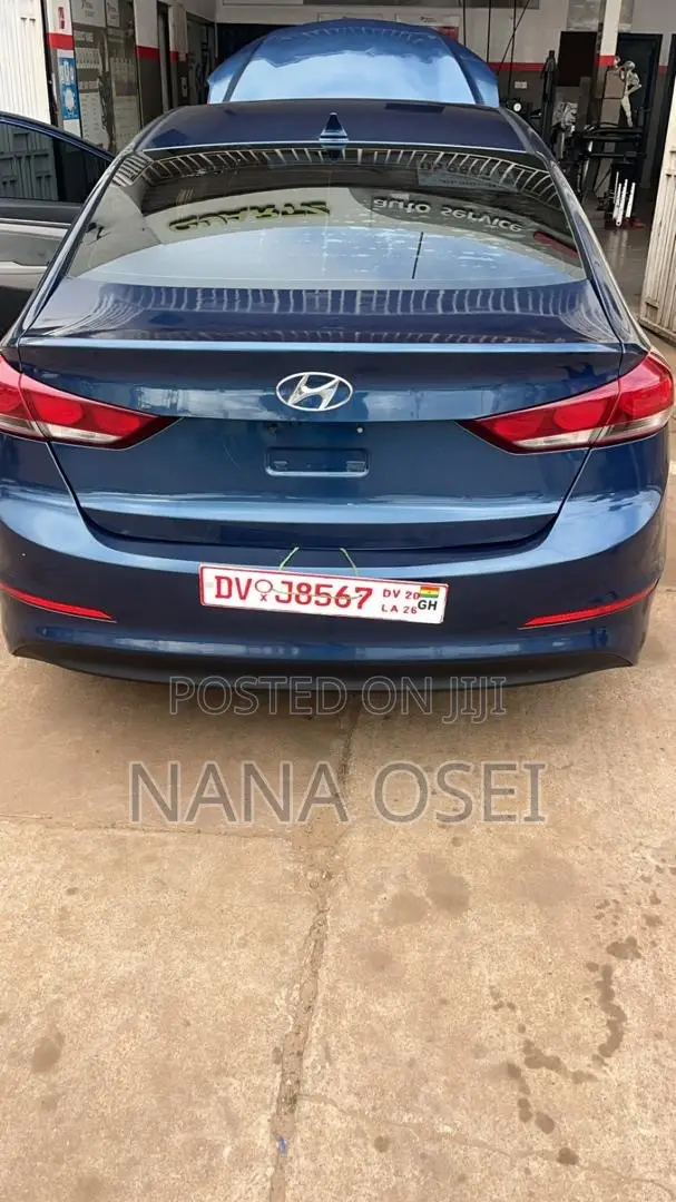 Hyundai Elantra SE Sedan FWD (2.0L 4cyl 6M) 2017 Blue