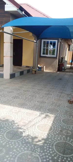 3bdrm House in Lashibi, Sakumono for rent