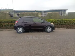 Toyota Vitz 1.3 FWD 3dr 2013