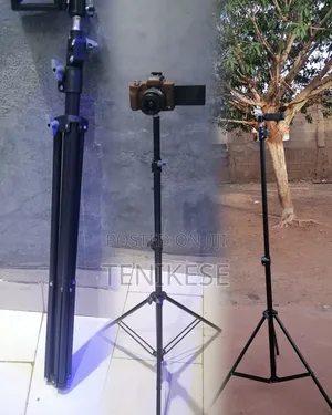 8819 Heavy-Duty Tripod for Phones ,Ringlights,cameras...