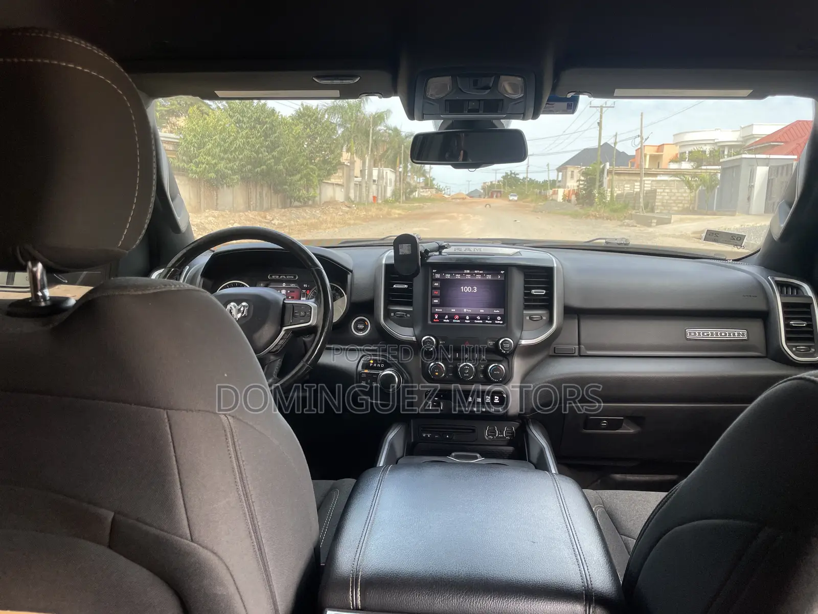 RAM 1500 2019 Black