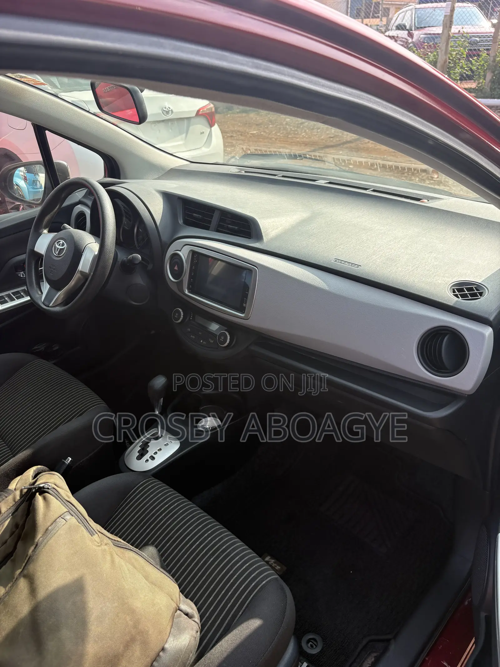 Toyota Vitz 1.3 FWD 5dr 2015 Brown