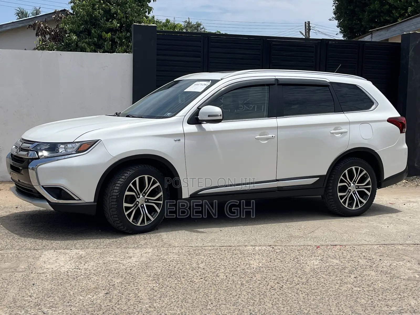 Mitsubishi Outlander GT 4dr SUV AWD (3.0L 6cyl 6A) 2015 White