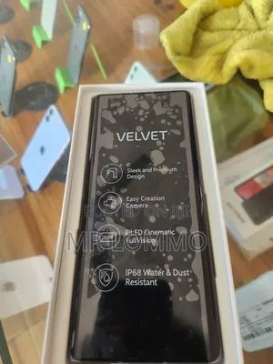 New LG Velvet 128 GB Black