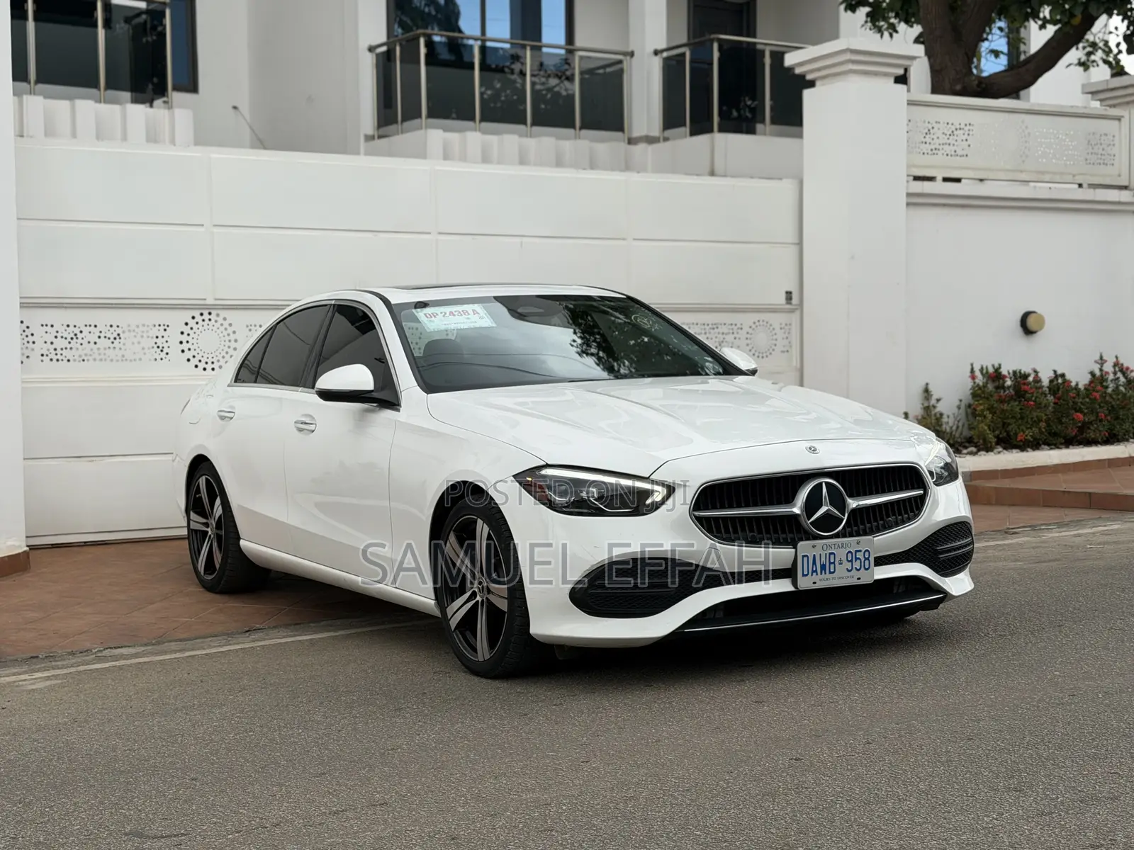 Mercedes-Benz C300 2022 White