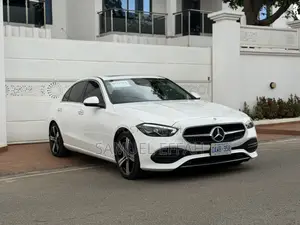 Mercedes-Benz C300 2022 White