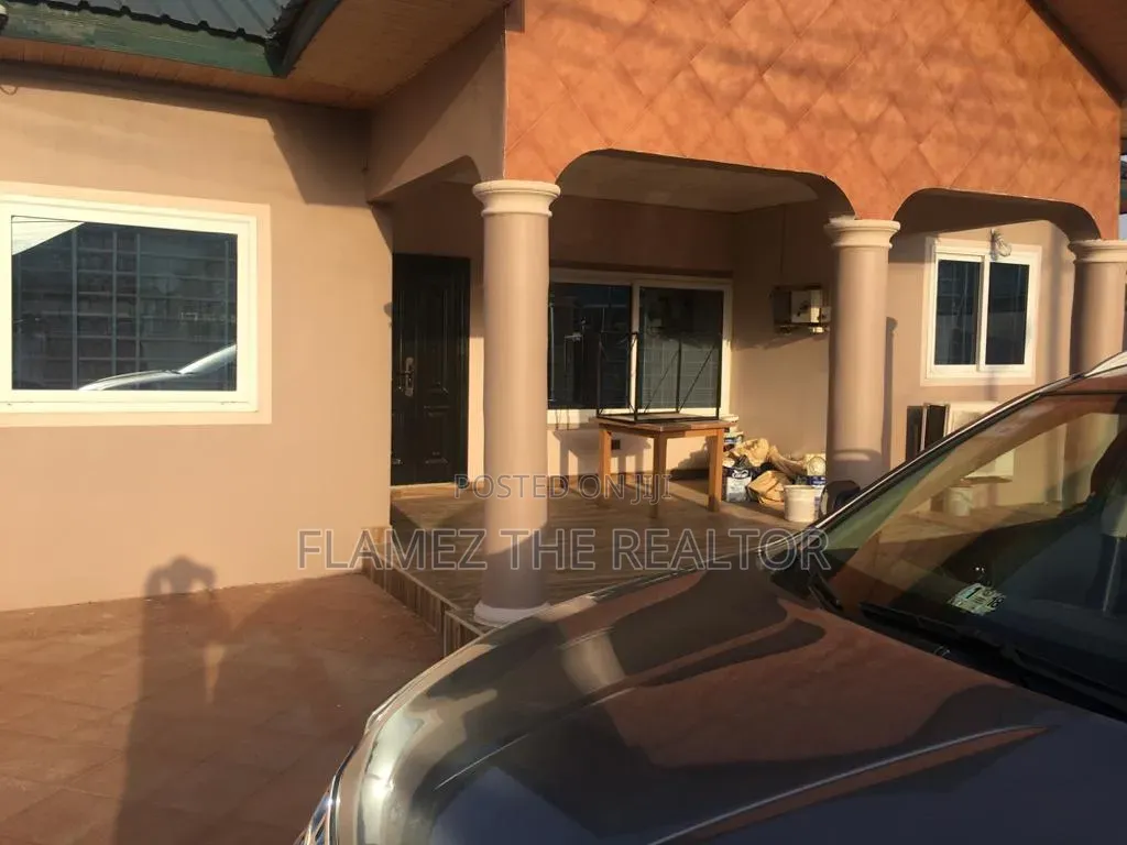 Furnished 4bdrm House in Franco Estate, Pokuase for rent