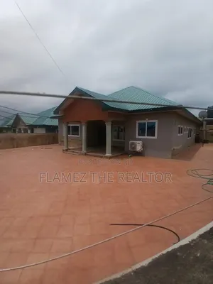 Furnished 4bdrm House in Franco Estate, Pokuase for rent
