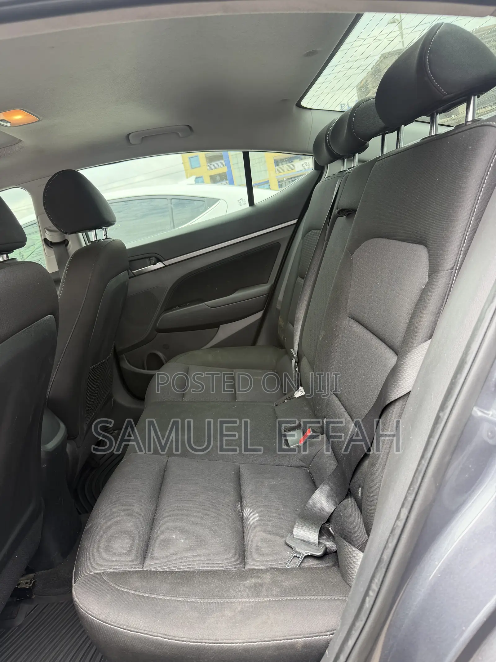 Hyundai Elantra Limited Sedan FWD (2.0L 4cyl 6A) 2017 Gray