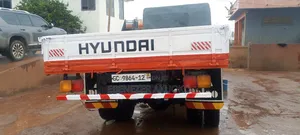 Kia Rhino .Benz Axle Front and Back