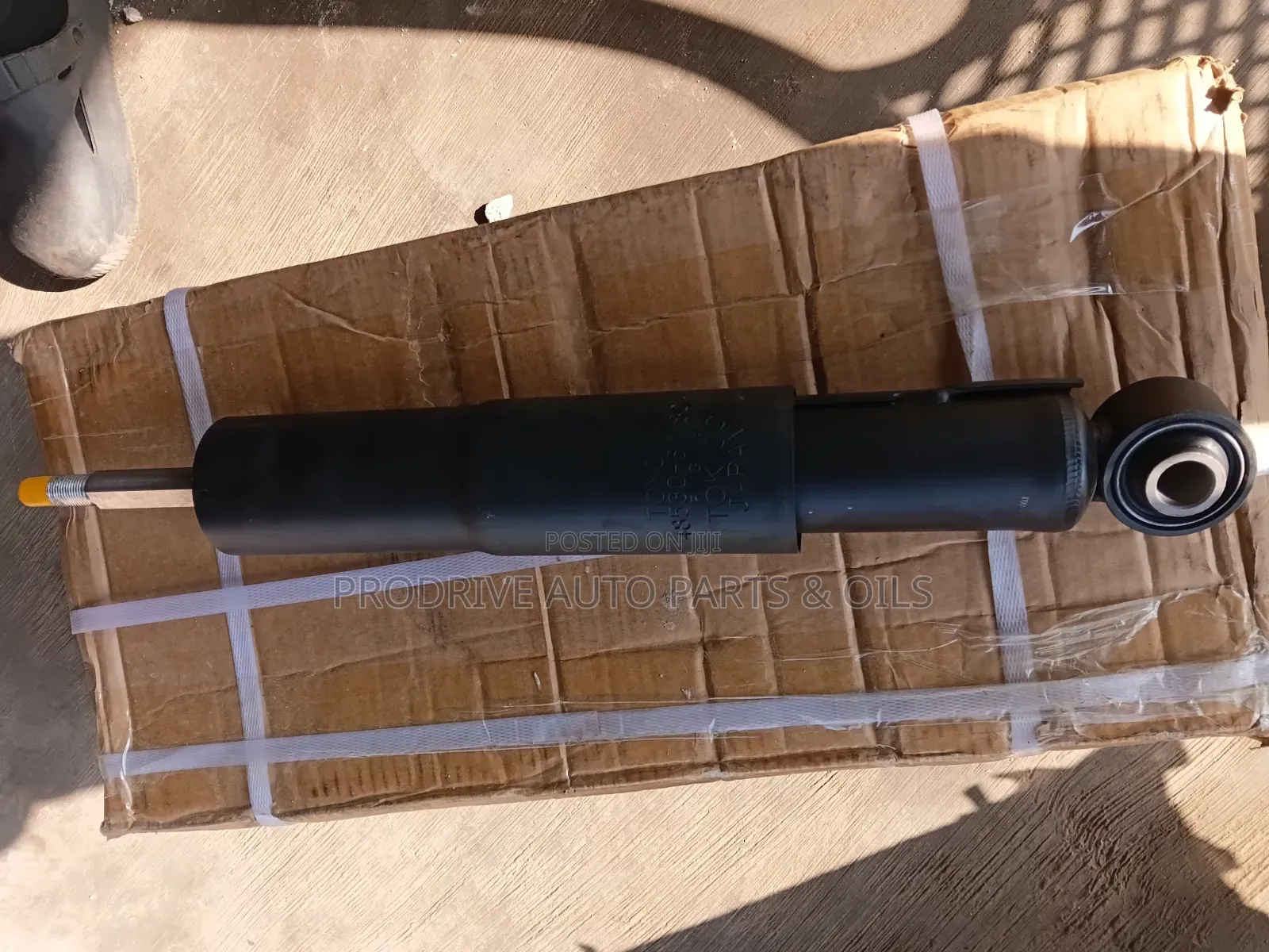 Toyota Land Cruiser Shock Absorber (Back Absorber)