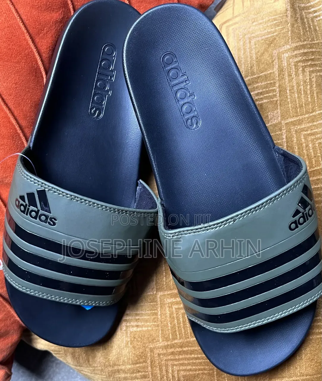 Adidas Comfort Slides - Olive Green With Black 3 - Stripes - Size 41