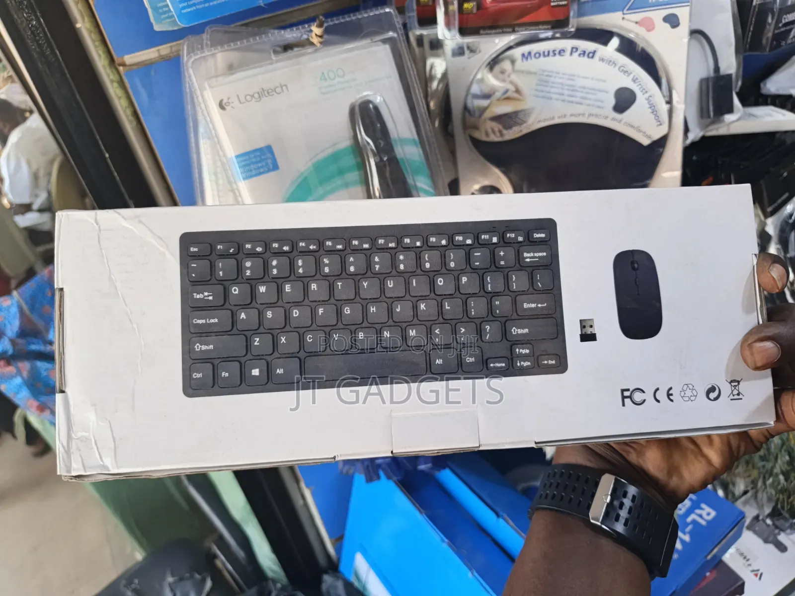 Wireless Keyboard + Mouse Combo