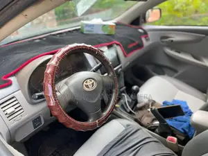 Toyota Corolla 2009 Gray