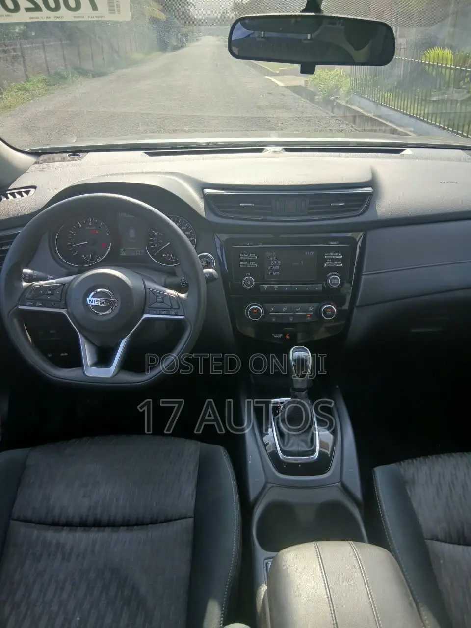 Nissan Rogue SV AWD 2016 Silver