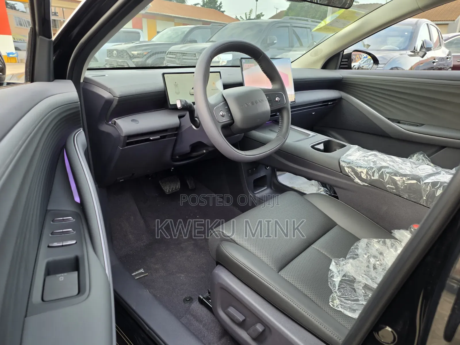 New Nissan Maxima Platinum 2023 Black