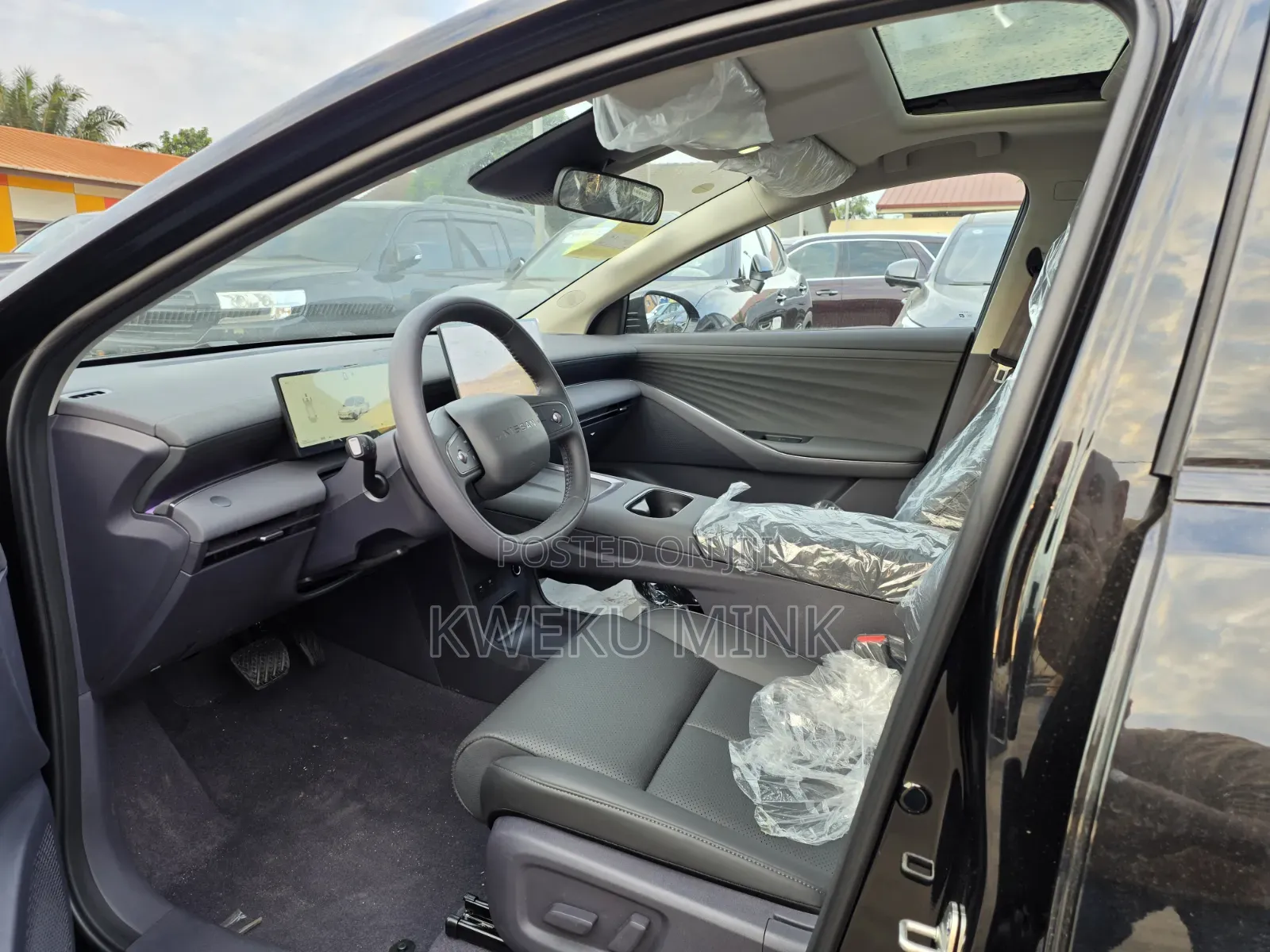 New Nissan Maxima Platinum 2023 Black
