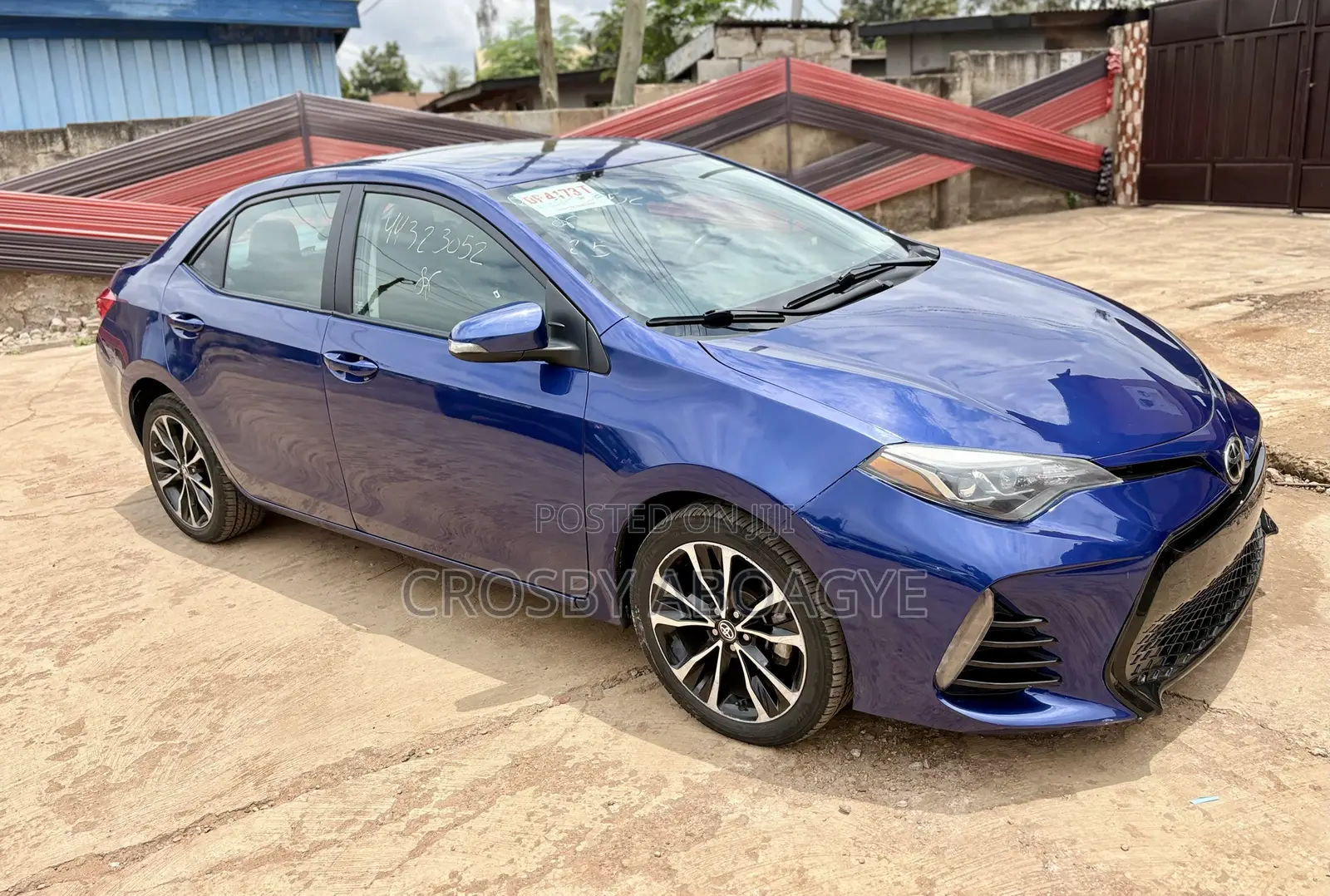 Toyota Corolla SE Special Edition 4dr Sedan (1.8L 4cyl CVT) 2017 Blue
