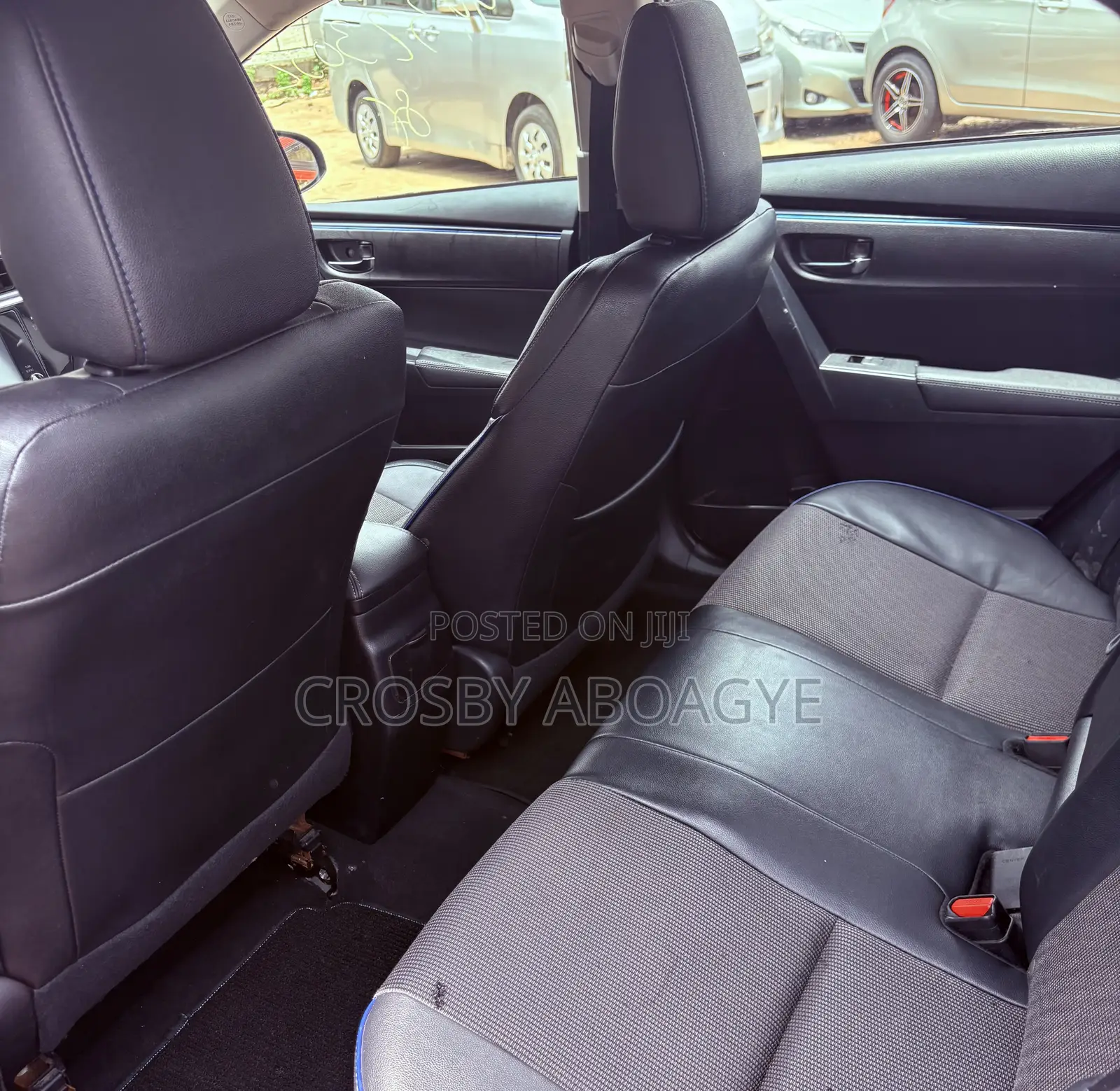 Toyota Corolla SE Special Edition 4dr Sedan (1.8L 4cyl CVT) 2017 Blue