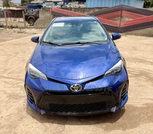 Toyota Corolla SE Special Edition 4dr Sedan (1.8L 4cyl CVT) 2017 Blue