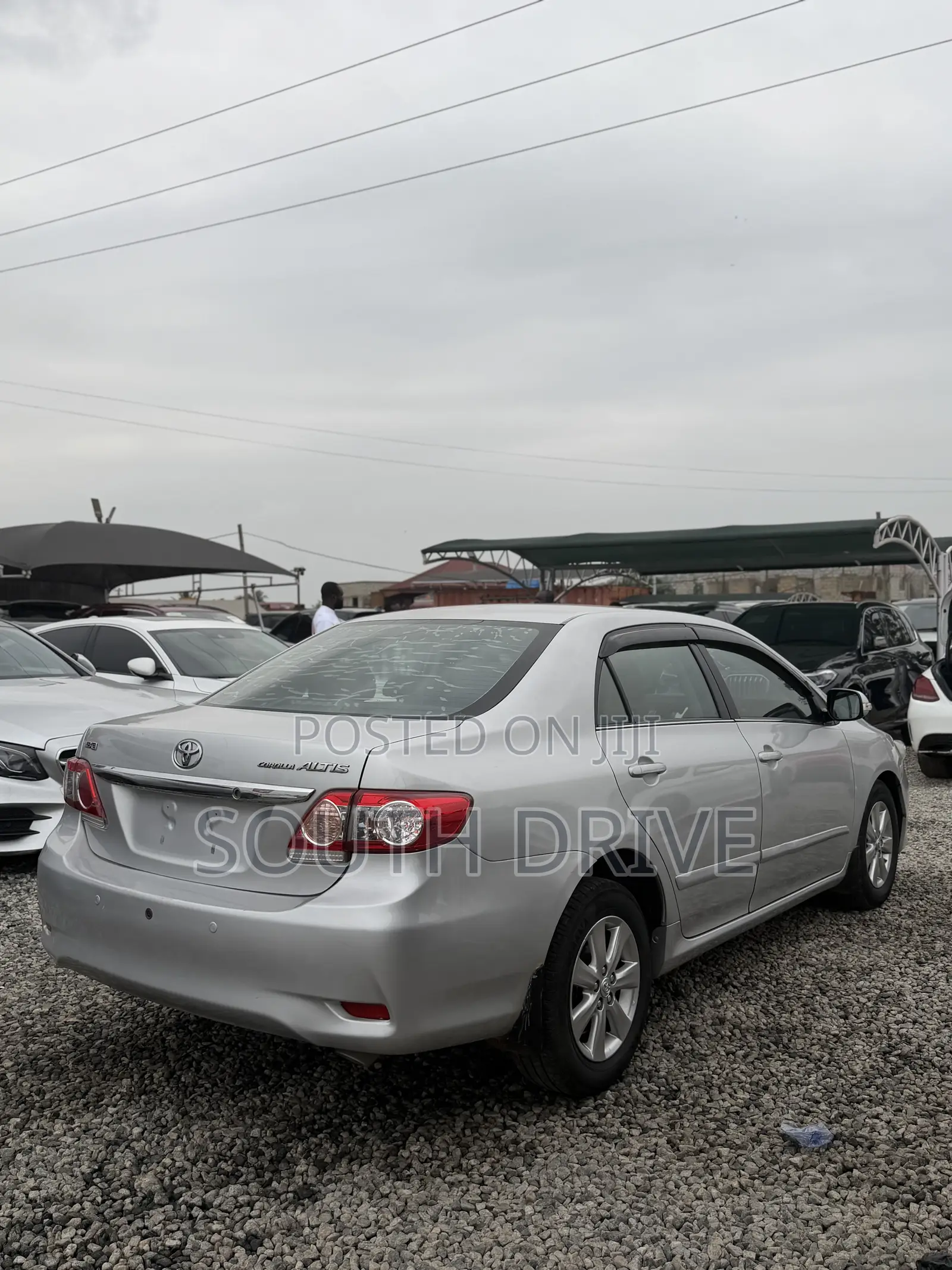 Toyota Corolla LE 4dr Sedan (1.8L 4cyl 4A) 2012 Silver