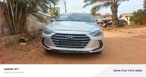 Hyundai Avante 2017 Silver