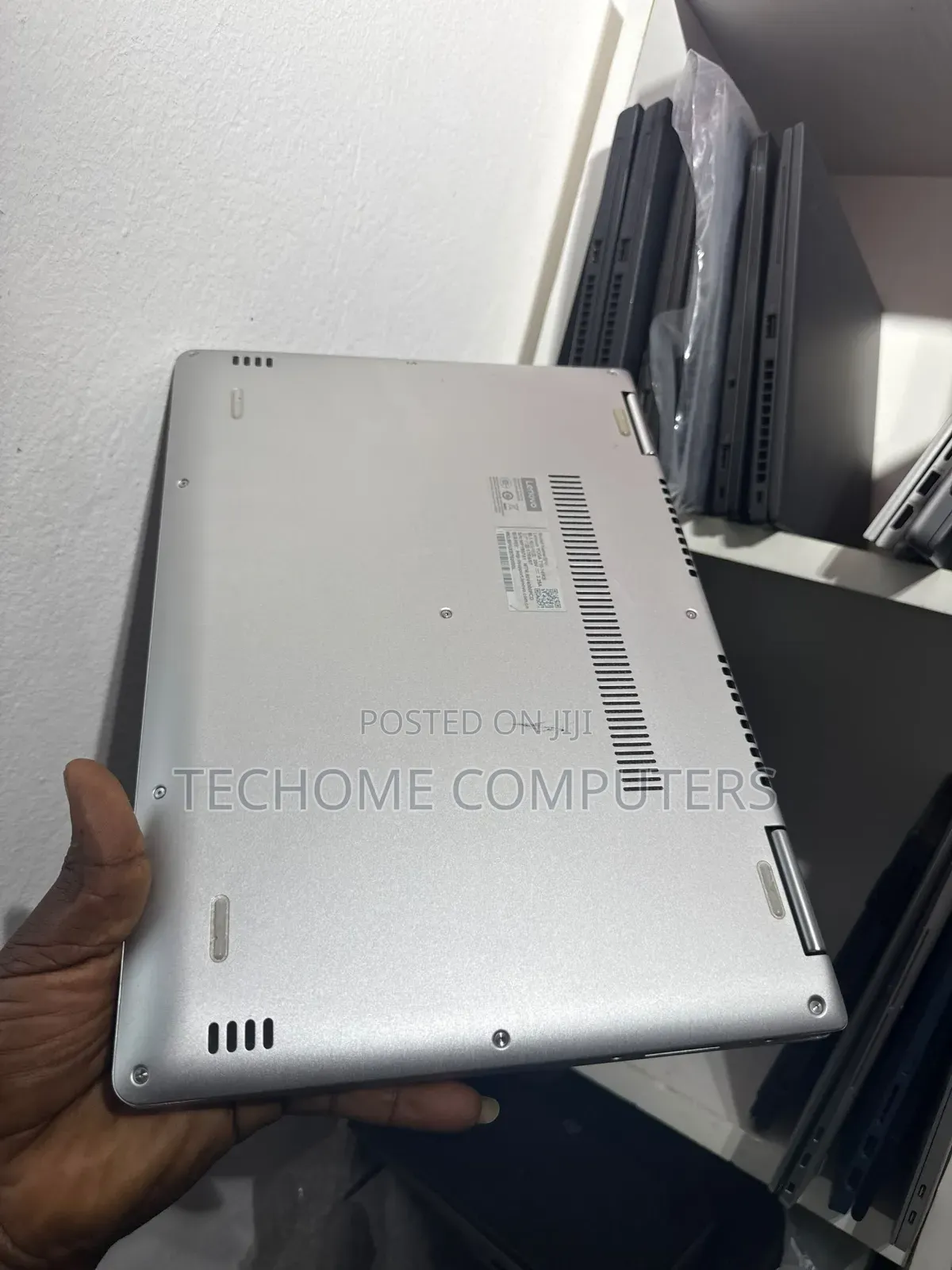 Laptop Lenovo Yoga 710 8GB Intel Core i5 SSD 256GB