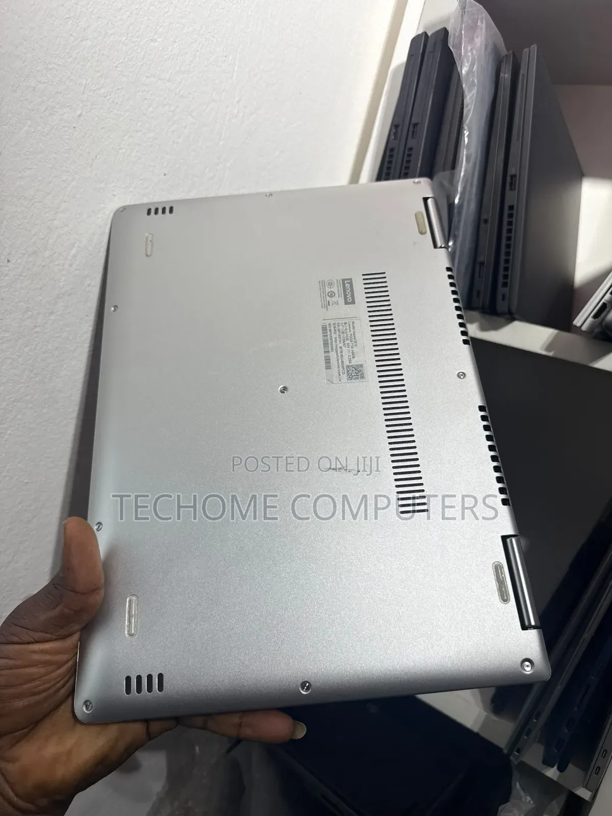 Laptop Lenovo Yoga 710 8GB Intel Core i5 SSD 256GB